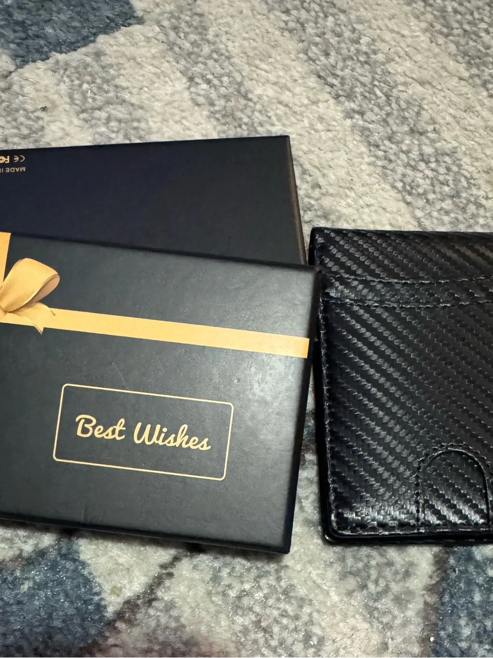 Black Carbon-Texture Men's Wallet - Unbranded